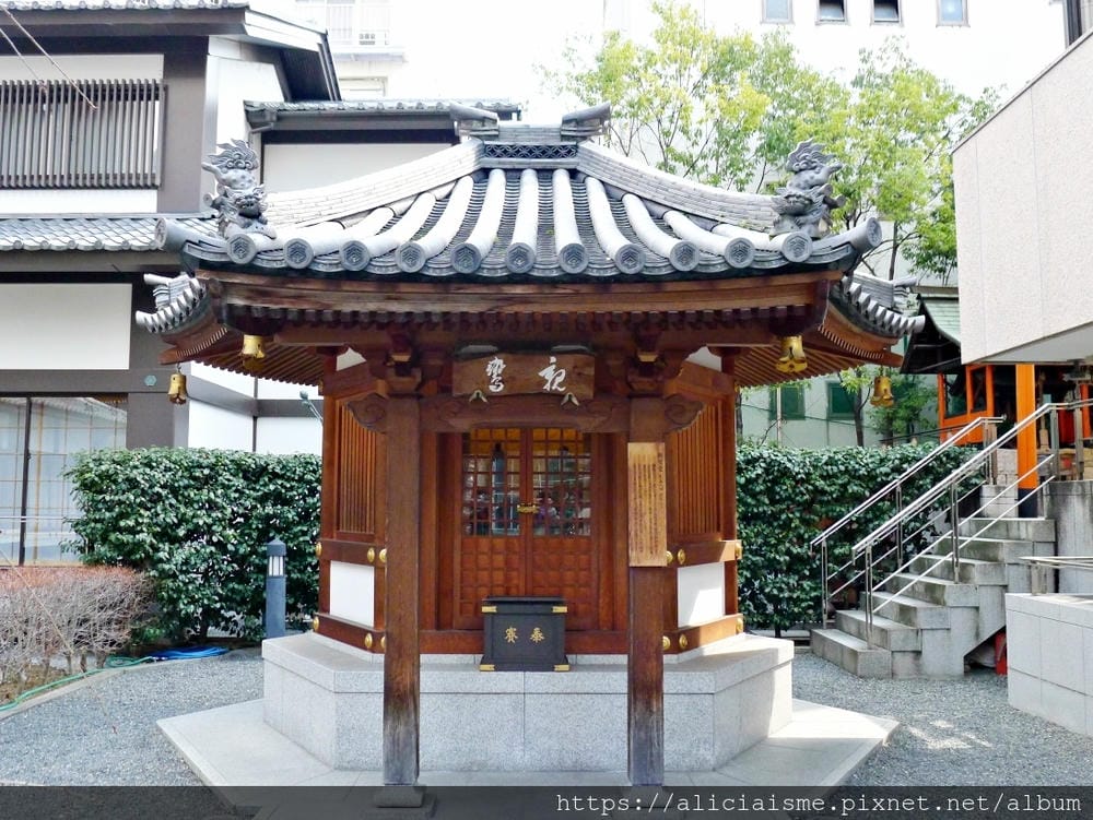 【京都】六角堂:京都原點,御幸櫻下的十六羅漢們裡,尋求六根清淨