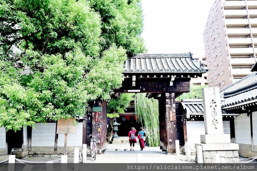 【京都】六角堂:京都原點,御幸櫻下的十六羅漢們裡,尋求六根清淨