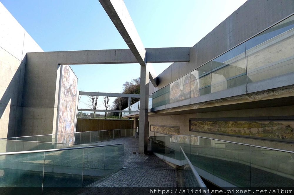 【京都市】陶板(陶版)名畫之庭:光影建築師安藤忠雄、印象派光影畫家莫內的跨時空戶外美之饗宴