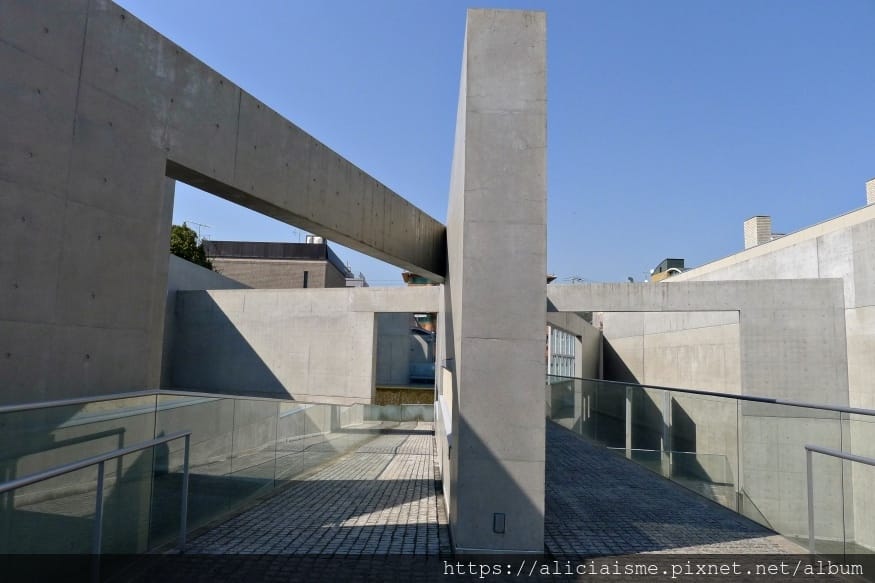 【京都市】陶板(陶版)名畫之庭:光影建築師安藤忠雄、印象派光影畫家莫內的跨時空戶外美之饗宴