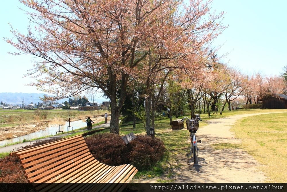 【長野縣 大系線】安曇野知弘美術館~走進阿爾卑斯山為景的繪本 【長野縣 大系線】安曇野知弘美術館~走進阿爾卑斯山為景的繪本