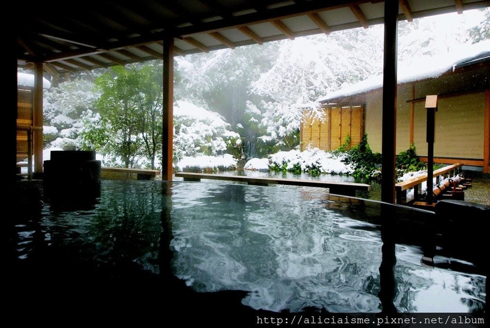 水心鏡 満月風呂 雪景色.jpg 水心鏡 満月風呂 雪景色.jpg