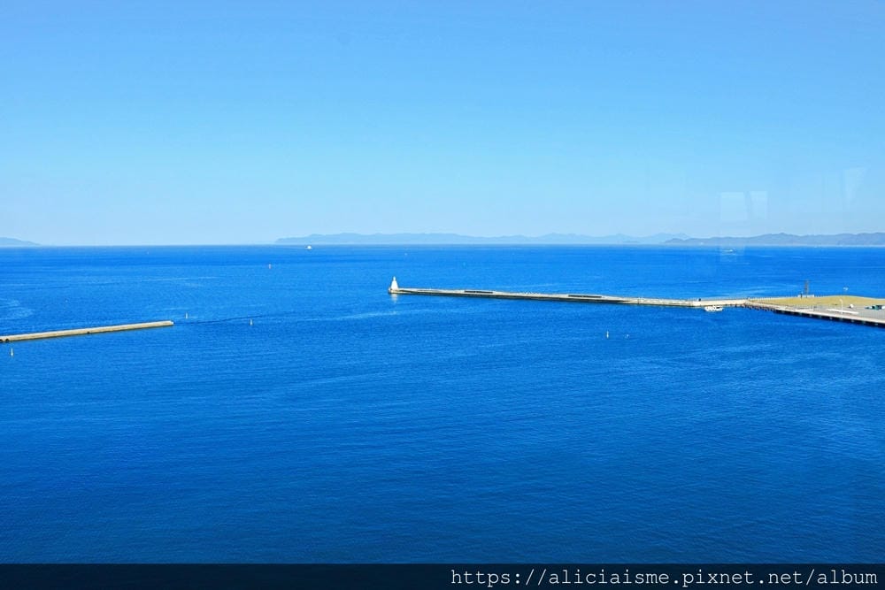 【青森市】青森物產館「アスパム」：沿著藍色海灣，漫步於第二大橋「青森港灣大橋」