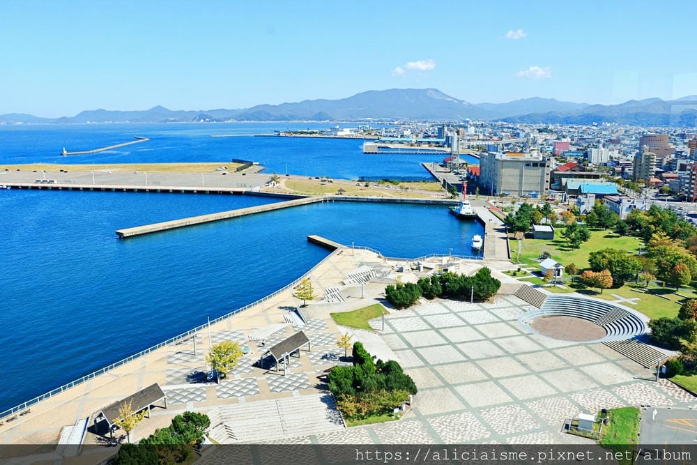 【青森市】青森物產館「アスパム」：沿著藍色海灣，漫步於第二大橋「青森港灣大橋」