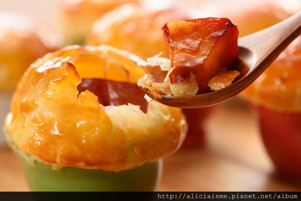 Hot Apple Pie.jpg