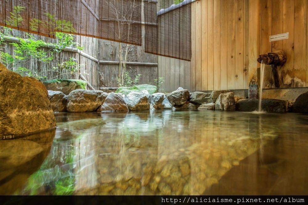 __orivate onsen.jpg __orivate onsen.jpg