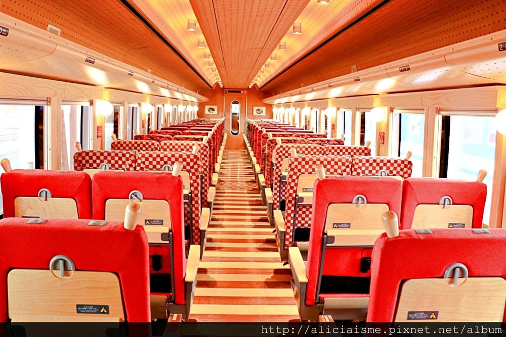 【山梨縣】富士急行線~4大特色電車,以富士山為窗景,快慢都能悠遊壯麗山腳下