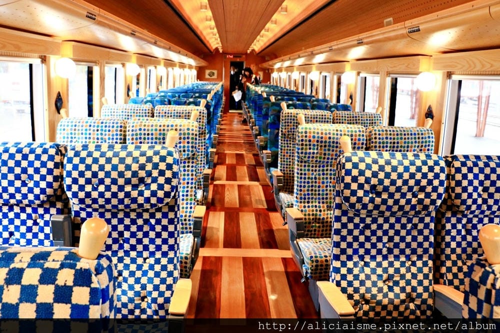 【山梨縣】富士急行線~4大特色電車,以富士山為窗景,快慢都能悠遊壯麗山腳下
