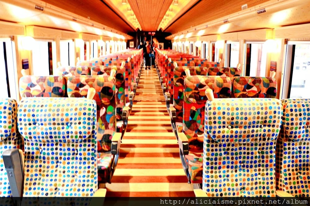 【山梨縣】富士急行線~4大特色電車,以富士山為窗景,快慢都能悠遊壯麗山腳下