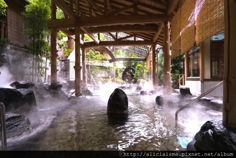 岩崎露天風呂.jpg 岩崎露天風呂.jpg