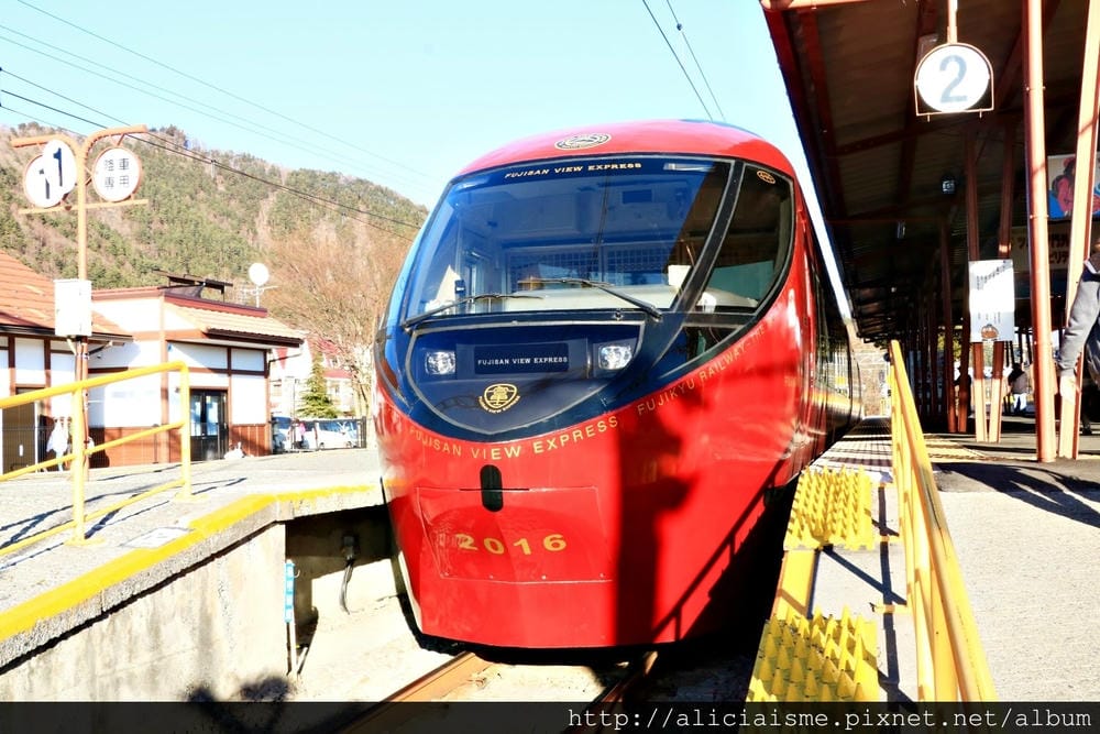 【交通票券】超值〈富士山FREE PASS〉,不只搭電車、巴士及船,還能免費入園,玩翻富士山一帶