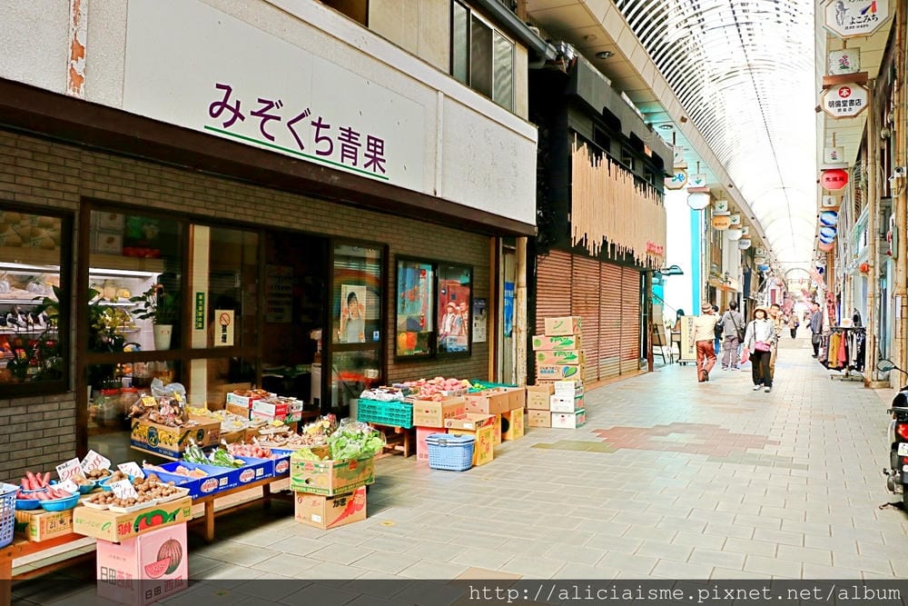 【大分縣】來趟別府昭和風散策：  竹瓦溫泉、竹瓦小路、天狗神轎、商店街復古風餐廳「夢藏」、「夢倉庫」