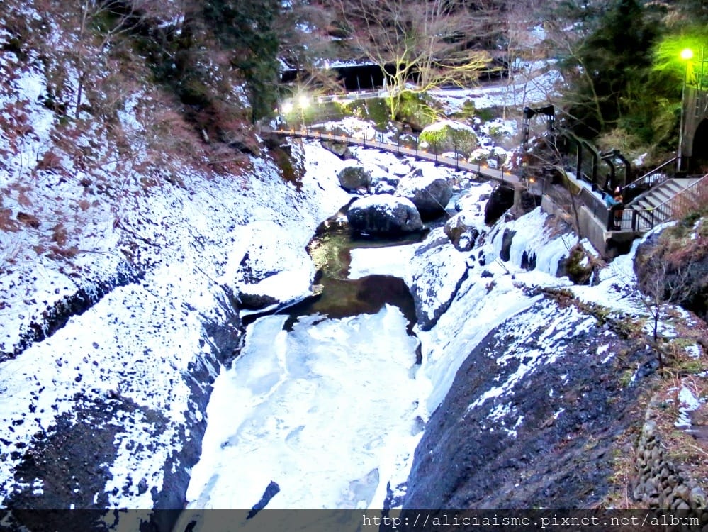 【茨城縣】袋田瀑布:零下世界冰瀑空靈美,四季皆美的3大名瀑(含交通)