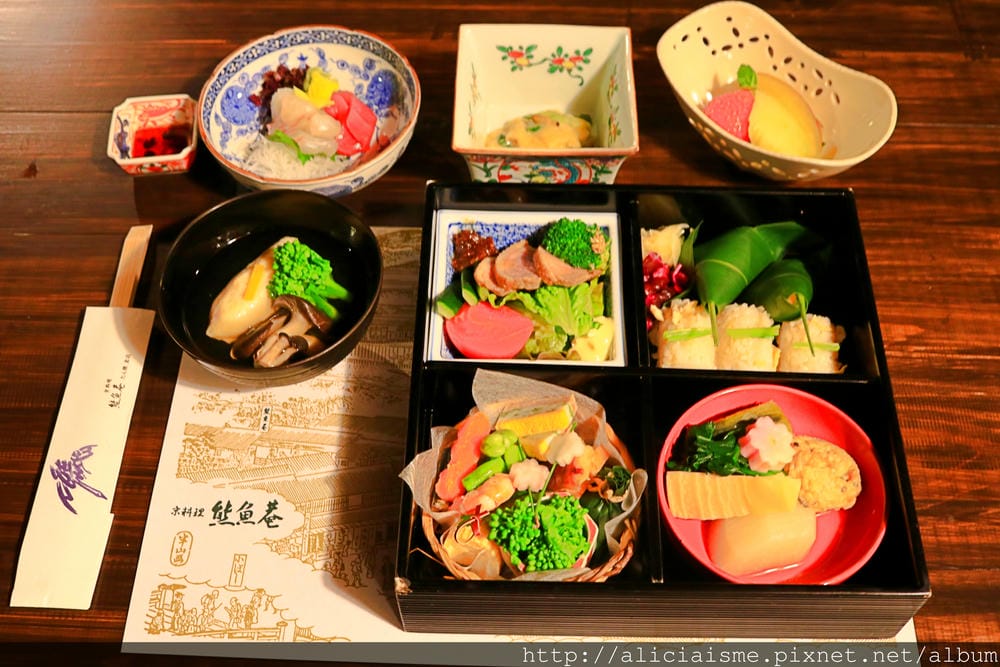 【京都】宿泊。京町家「堺町竹屋町」、外送高級「京料理 熊魚菴」華麗便當