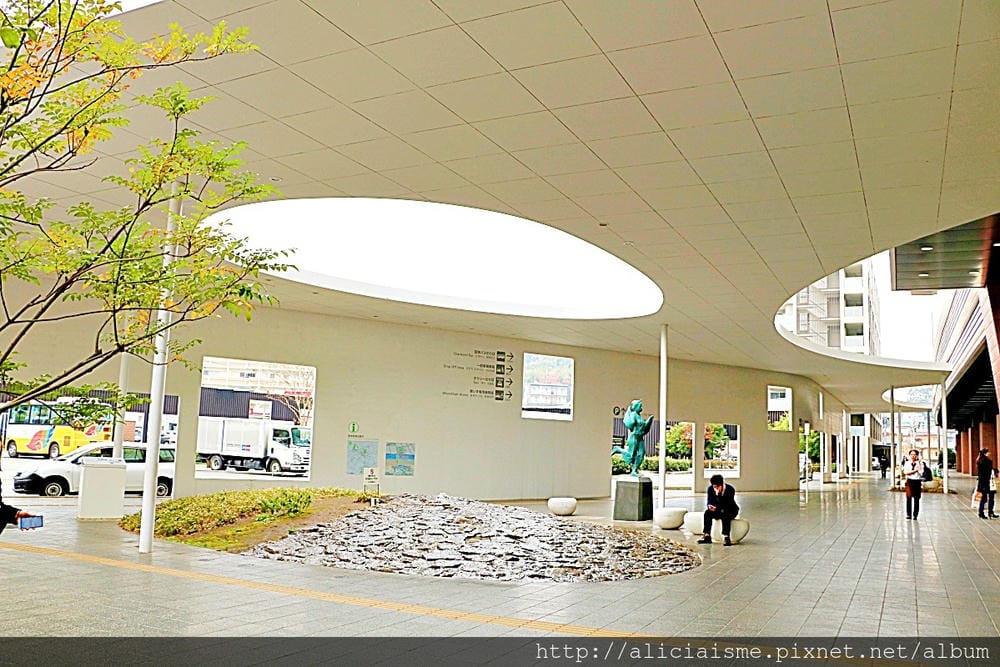 【熊本縣】兩大設計師加持的熊本車站及「肥後よかモン市場」地中海食堂そうせき(漱石):設計X在地美味新關係