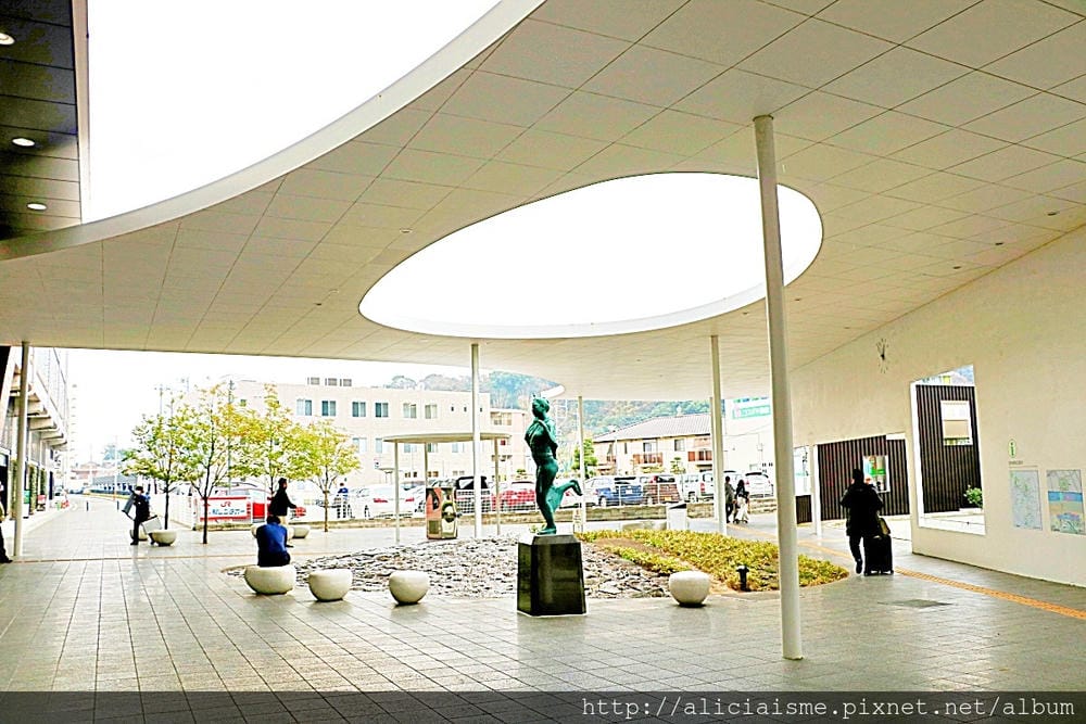 【熊本縣】兩大設計師加持的熊本車站及「肥後よかモン市場」地中海食堂そうせき(漱石):設計X在地美味新關係