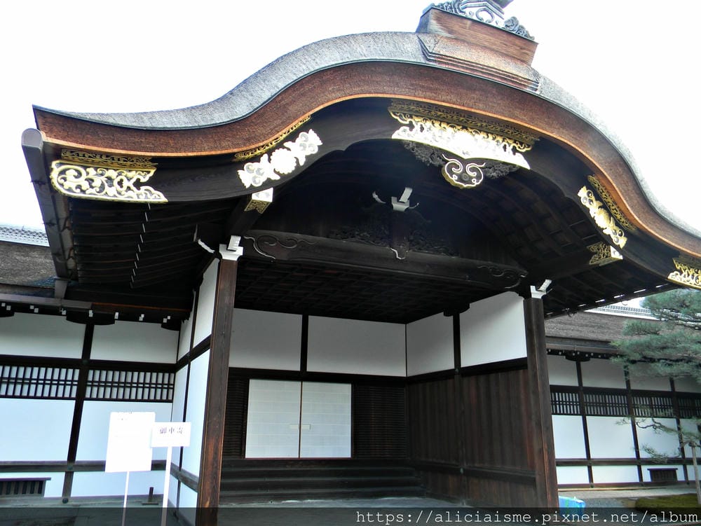 【京都】京都御苑～壯觀的枝垂美櫻，不必申請也可輕鬆造訪的京都御所（2018更新）
