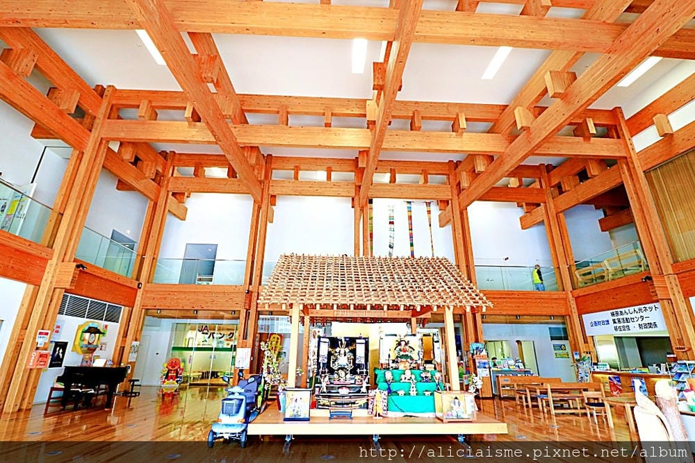 【高知縣】隈研吾X檮原町~綜合廳舍、街之站(雲之上別館)-會呼吸的森林美學小鎮&設計住宿