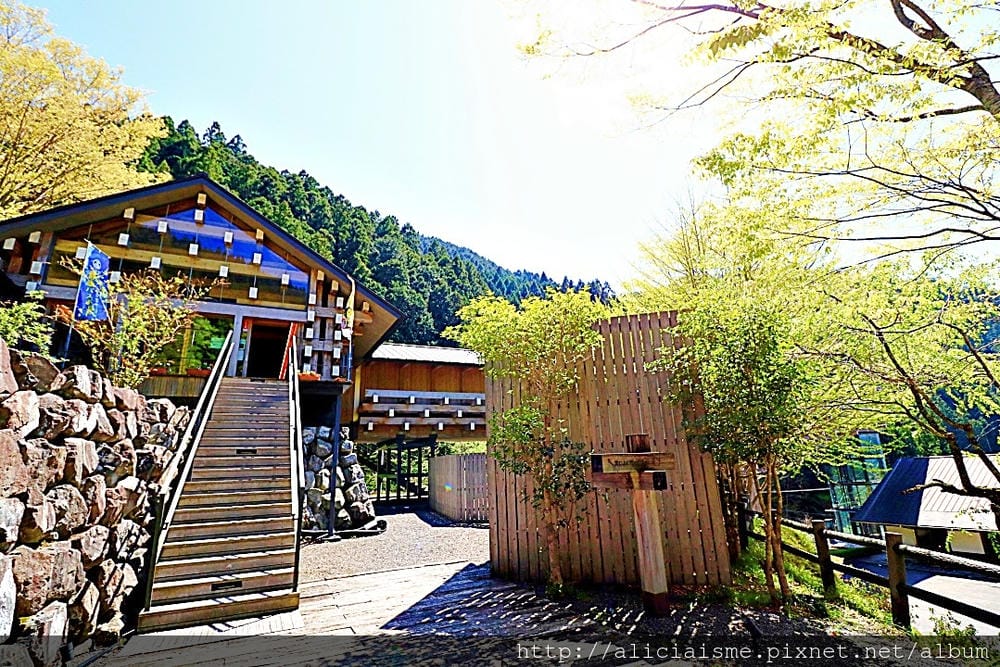 【高知縣】隈研吾X檮原町:雲之上飯店、餐廳、木橋美術館