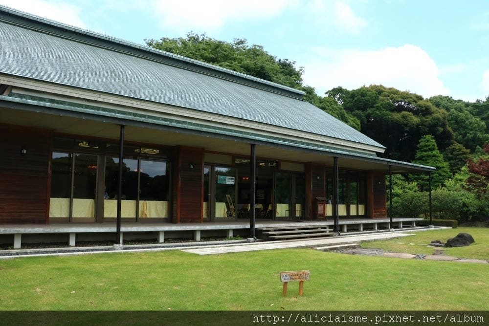 【東京都】清澄庭園:下町風情的日式庭園裏,品咖啡找四季 【東京都】清澄庭園:下町風情的日式庭園裏,品咖啡找四季