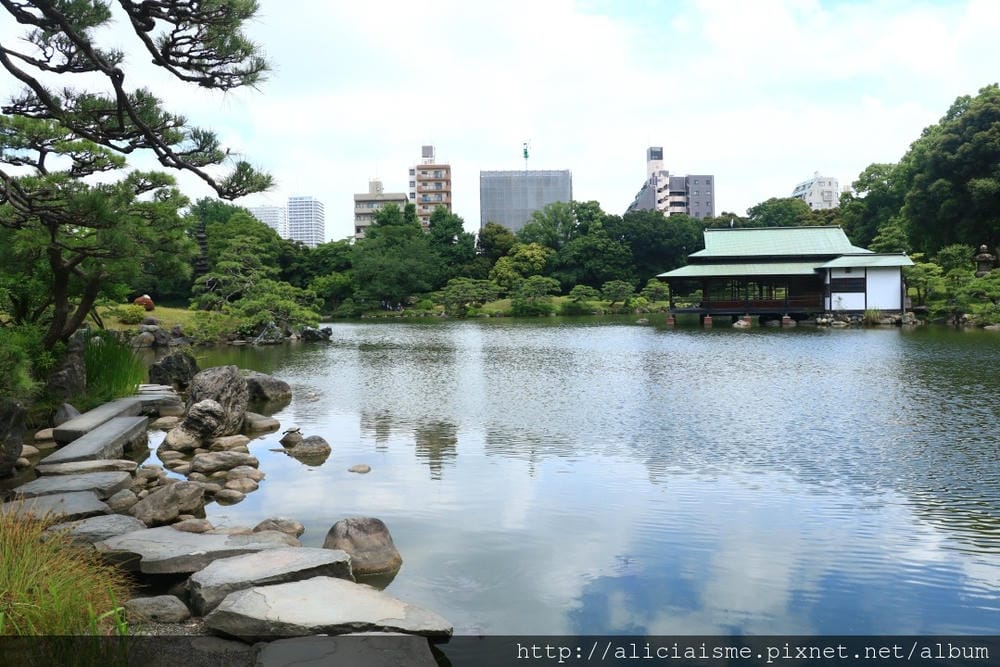 【東京都】清澄庭園:下町風情的日式庭園裏,品咖啡找四季 【東京都】清澄庭園:下町風情的日式庭園裏,品咖啡找四季