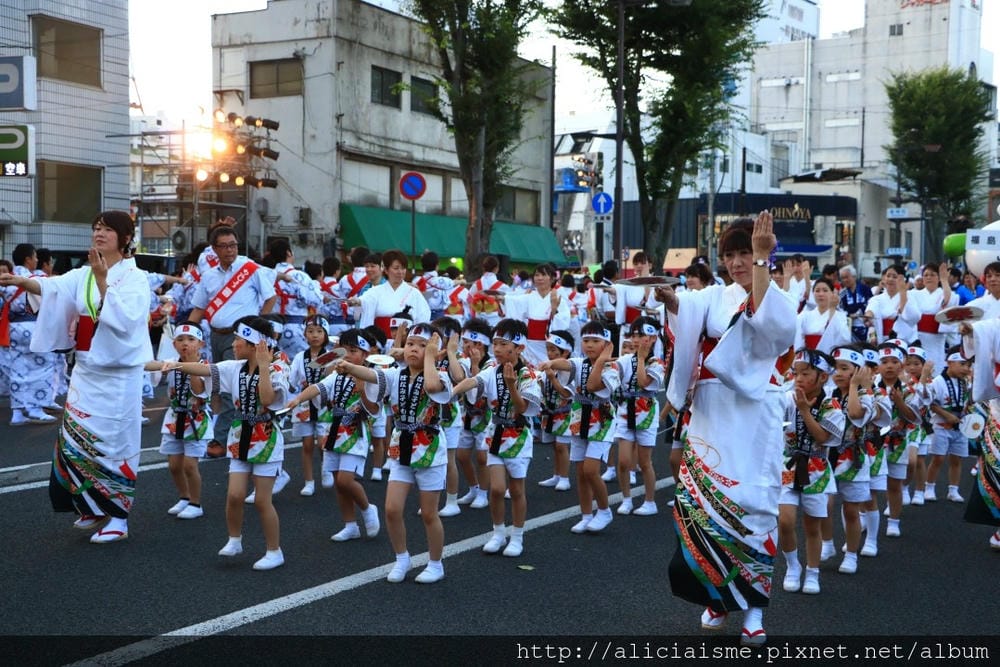 【福島市】福島草鞋祭:(2018)來看日本第一的「健腳祈願」大草鞋、可愛小草鞋遊行共演夏日元氣