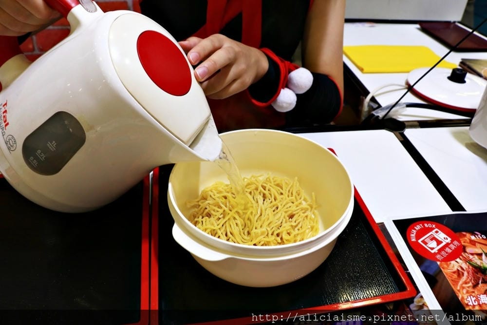 【2018台灣美食展】北海道的忍者拉麵、醬油糰子及餐後聖代,一次品嚐