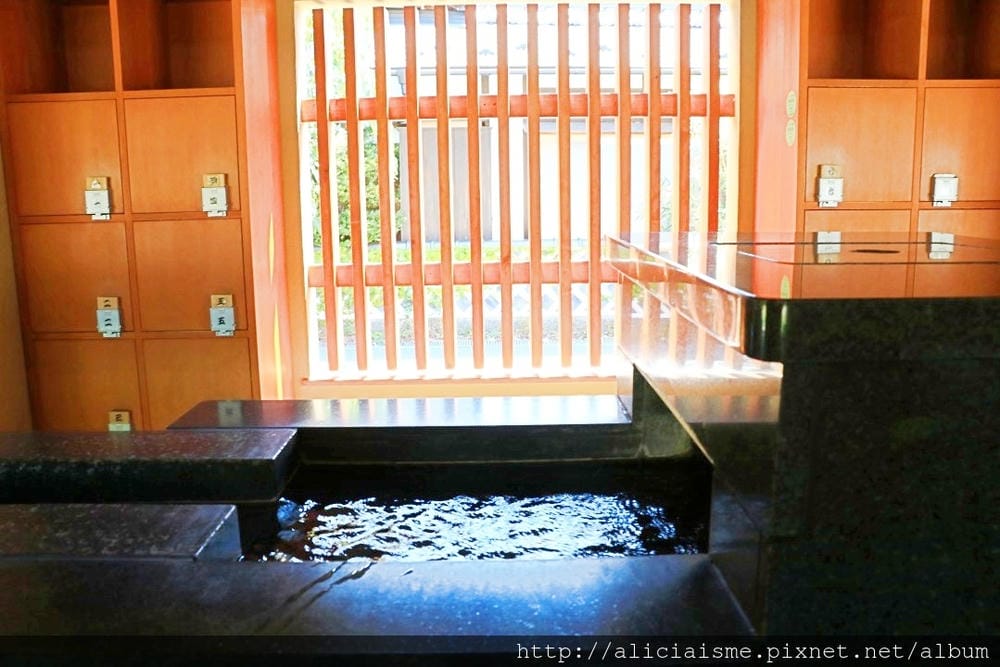 【福島縣】飯坂溫泉散策:鯖湖湯、舊堀切邸、奧之間、茶室「坐忘庵」,「万來」裡一嚐圓盤餃子