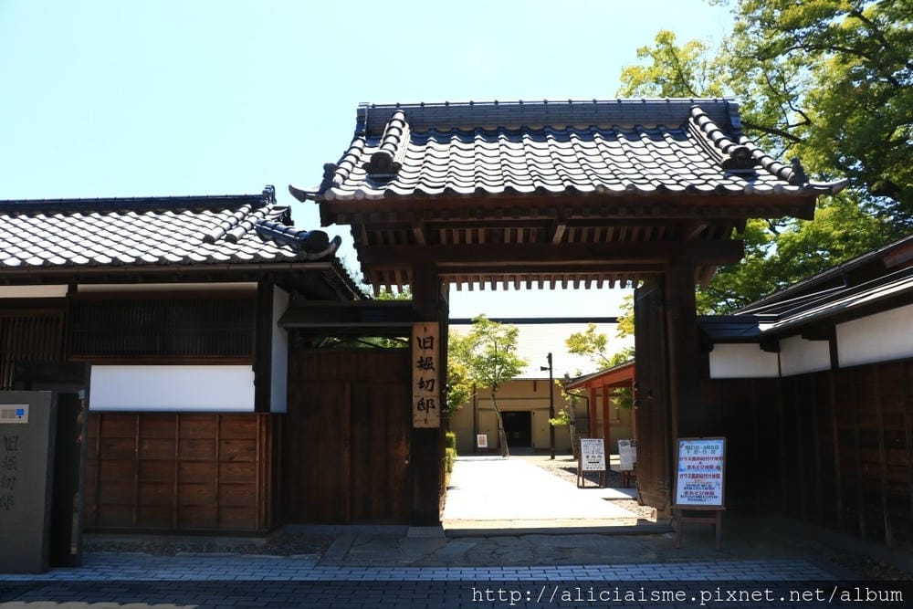 【福島縣】飯坂溫泉散策:鯖湖湯、舊堀切邸、奧之間、茶室「坐忘庵」,「万來」裡一嚐圓盤餃子