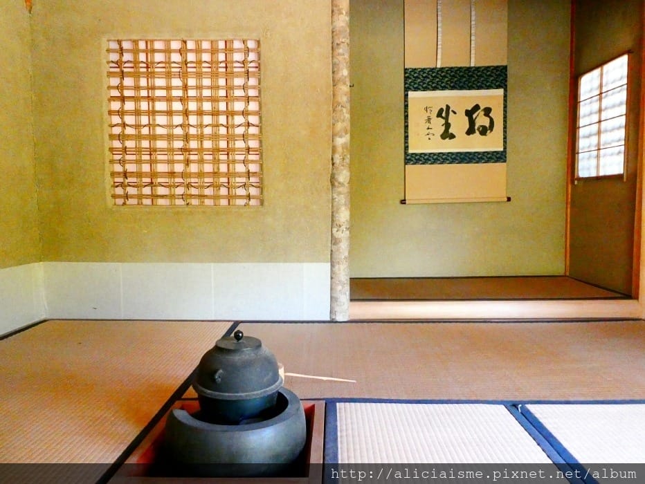 【福島縣】飯坂溫泉散策:鯖湖湯、舊堀切邸、奧之間、茶室「坐忘庵」,「万來」裡一嚐圓盤餃子