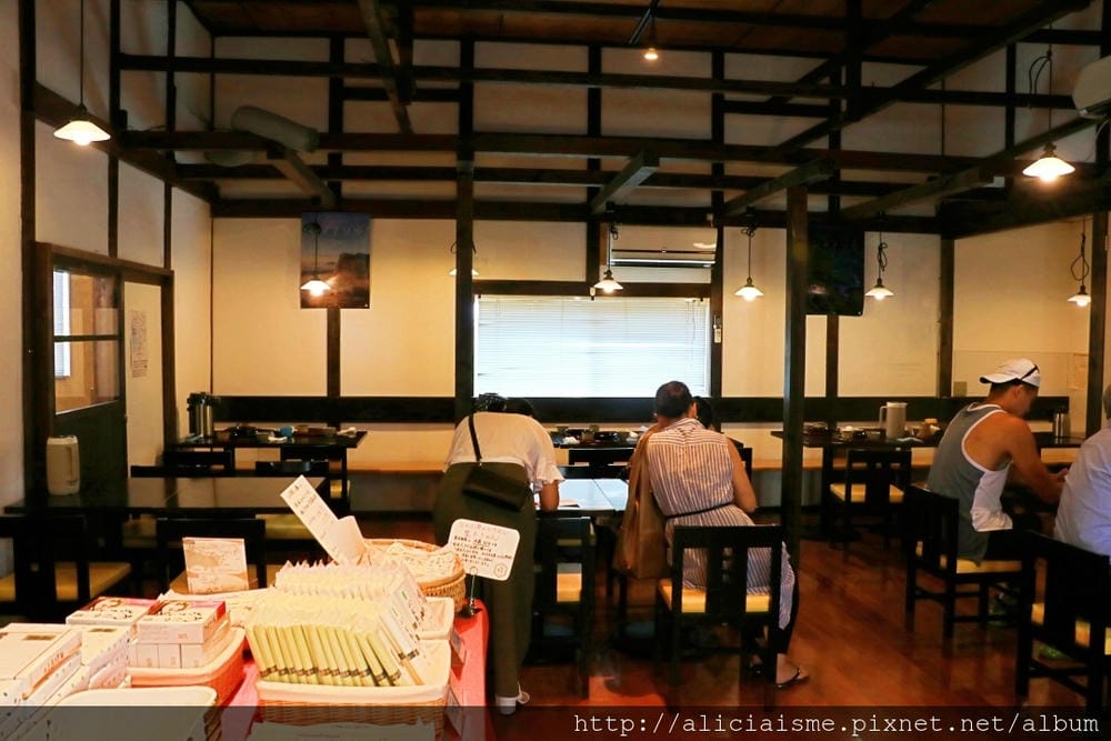 【香川縣︱小豆島】中武商店「NAKABU庵」:職人級的人氣手延素麵