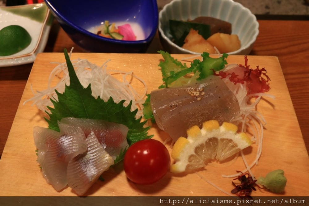 【德島縣】湯元新祖谷溫泉蔓橋飯店(ホテルかずら橋):景觀飯店,搭纜車泡天空露天溫泉、足湯、爐端燒料理的秘境湯宿