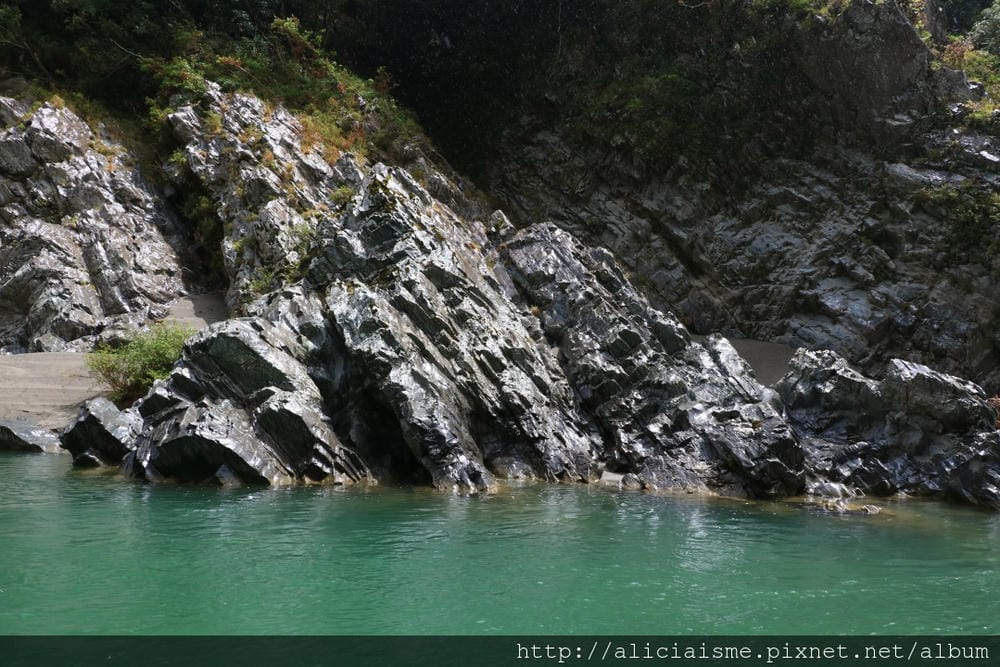 【德島縣】大步危峽遊船:探訪祖谷深山峽谷秘境裡的人情味
