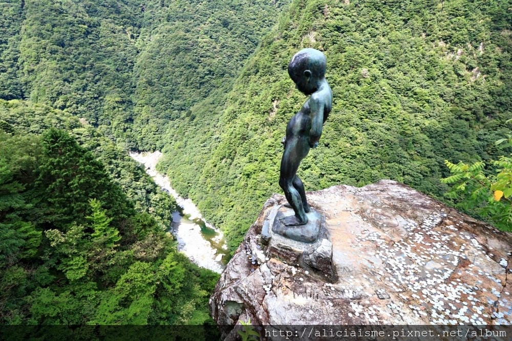 【德島縣】祖谷藤蔓橋、ひ字型谷、小便小僧:走進秘境裡,連繫世世代代先人智慧的日本奇橋