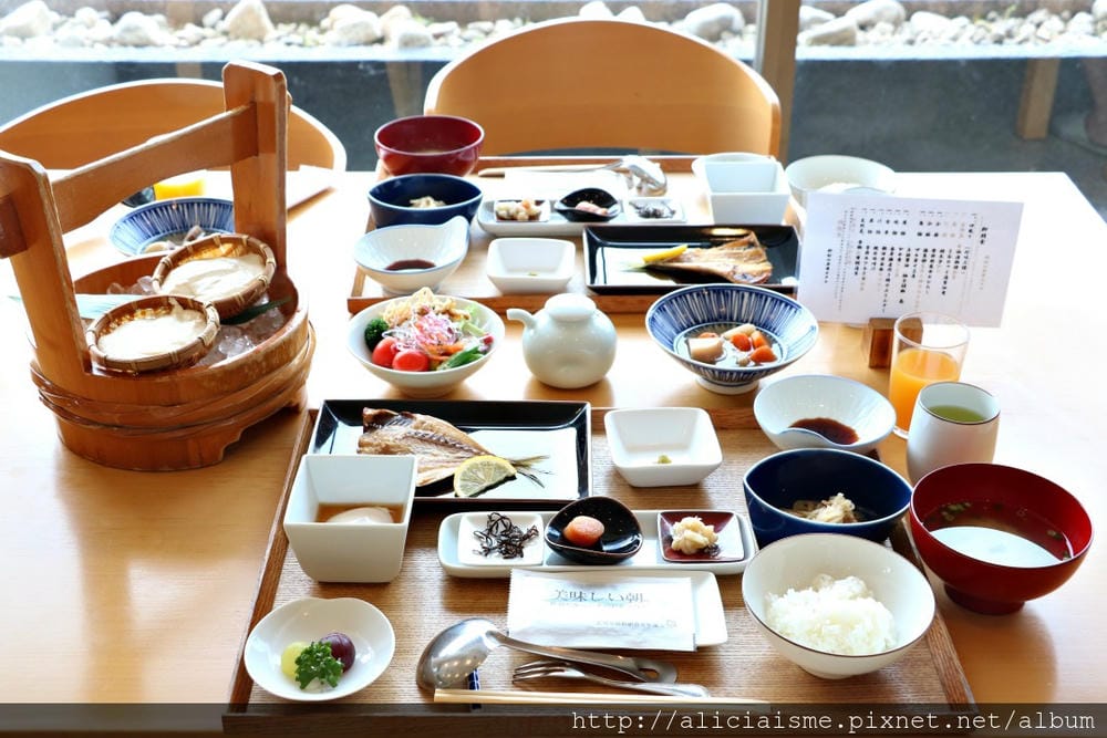 【佐賀縣】御船山樂園飯店:坐擁最美自然庭園裡的一期一會:佐賀牛A5+暖心泉湯+設計旅宿