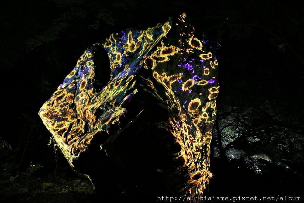 【佐賀縣】御船山樂園:四季彩繪的庭園&2018 teamLab《神明居住的森林》光雕展