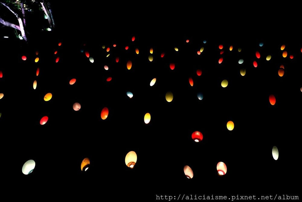 【佐賀縣】御船山樂園:四季彩繪的庭園&2018 teamLab《神明居住的森林》光雕展