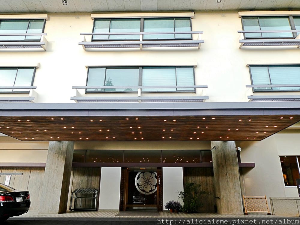 【佐賀縣】湯宿清流:一次享用嬉野溫泉奢華3旅館美人湯:每月更新換單的暖心款待旅宿