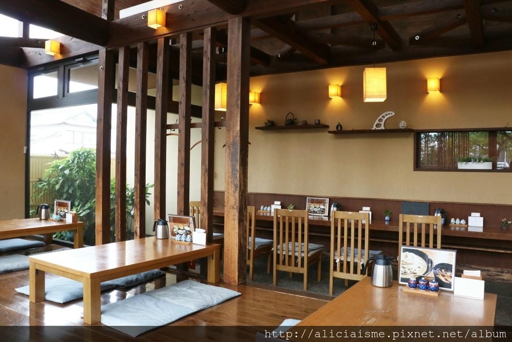 【佐賀縣】佐賀市區5家美食餐廳、咖啡館、甜點店總整理:いっせい烏龍麵/ 03 Coffee/USEUM 佐賀西西里飯/BuBuporco豚料理/新SUN極上水果塔