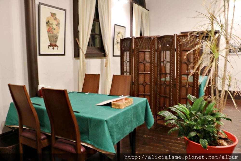 【佐賀縣】佐賀市區5家美食餐廳、咖啡館、甜點店總整理:いっせい烏龍麵/ 03 Coffee/USEUM 佐賀西西里飯/BuBuporco豚料理/新SUN極上水果塔