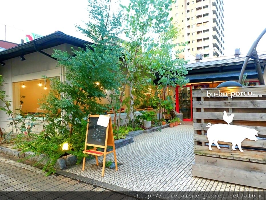 【佐賀縣】佐賀市區5家美食餐廳、咖啡館、甜點店總整理:いっせい烏龍麵/ 03 Coffee/USEUM 佐賀西西里飯/BuBuporco豚料理/新SUN極上水果塔