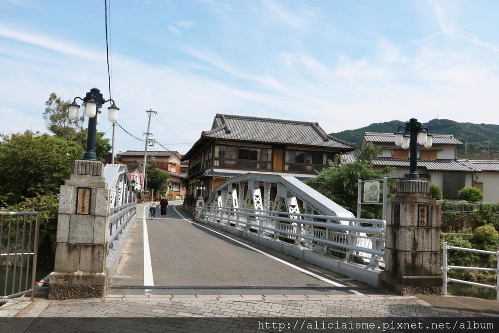 【佐賀縣】嬉野溫泉半日散策：豐玉姬神社拜鯰魚求美肌、湯宿廣場蒸足浴、茶葉蒸蛋、嬉野紅茶雙淇淋、西博爾德湯的大正風情與湯浴