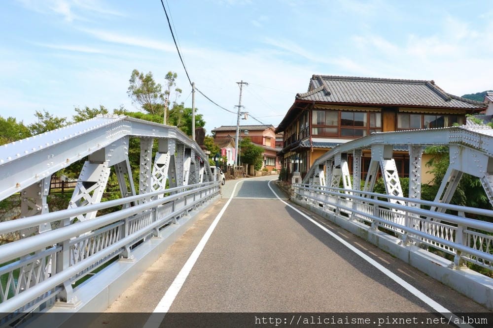 【佐賀縣】嬉野溫泉半日散策：豐玉姬神社拜鯰魚求美肌、湯宿廣場蒸足浴、茶葉蒸蛋、嬉野紅茶雙淇淋、西博爾德湯的大正風情與湯浴