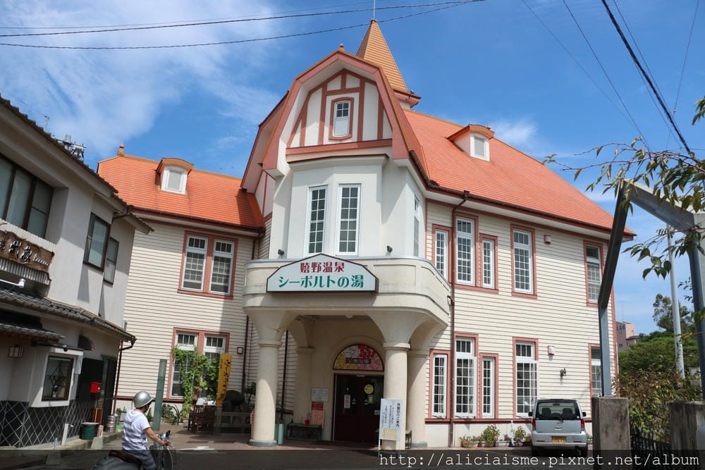 【佐賀縣】嬉野溫泉半日散策：豐玉姬神社拜鯰魚求美肌、湯宿廣場蒸足浴、茶葉蒸蛋、嬉野紅茶雙淇淋、西博爾德湯的大正風情與湯浴