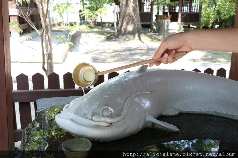 【佐賀縣】嬉野溫泉半日散策：豐玉姬神社拜鯰魚求美肌、湯宿廣場蒸足浴、茶葉蒸蛋、嬉野紅茶雙淇淋、西博爾德湯的大正風情與湯浴
