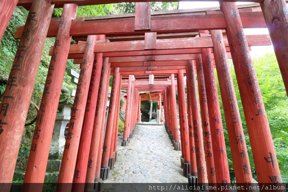 【佐賀縣】祐德稻荷神社:來到日本三大稻荷求”運氣向上”,奧之院登高一攬美景