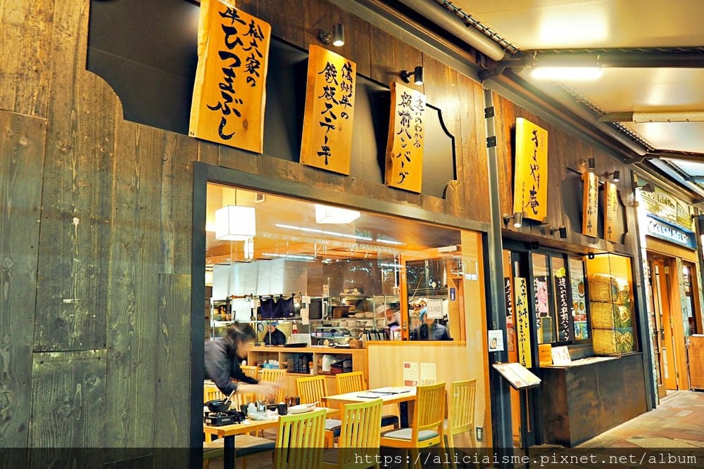 【長野縣】輕井澤王子購物廣場(Outlet)：交通、品牌、美味、美景集一身，東日本第一名Outlet，沒有之一