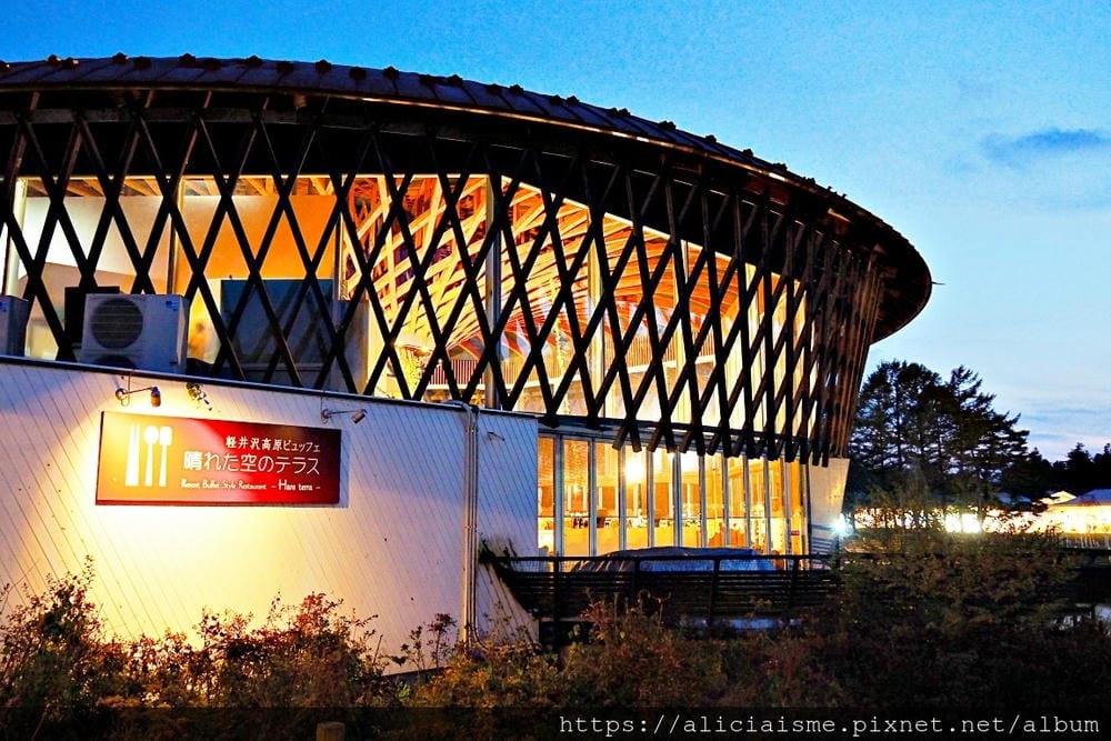 【長野縣】輕井澤王子購物廣場(Outlet)：交通、品牌、美味、美景集一身，東日本第一名Outlet，沒有之一
