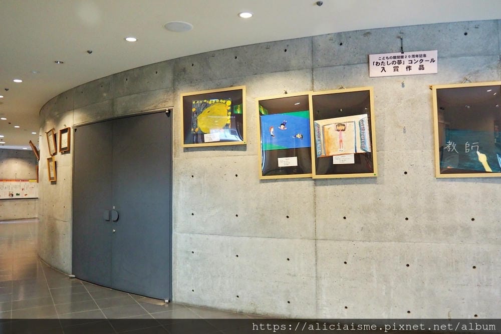 【兵庫縣 | 姬路】安藤忠雄X兵庫縣立兒童館、星子之館：湖畔森林裡，最幸福的親子美學遊樂地