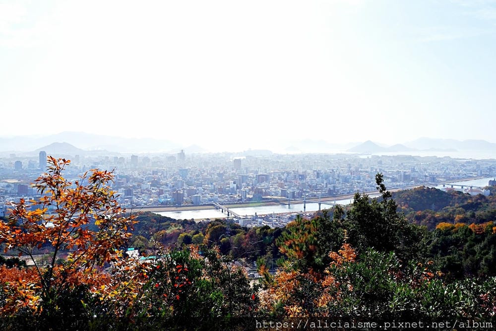 【廣島】三瀧山絕景展望台、三瀧寺:跟著在地人的廣島市區穴場一日遊鐵馬之旅by「sokoiko!」